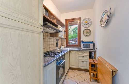 Marciana Villa | Villa 'Martini' with Sea View, Private Terrace and Wi-Fi