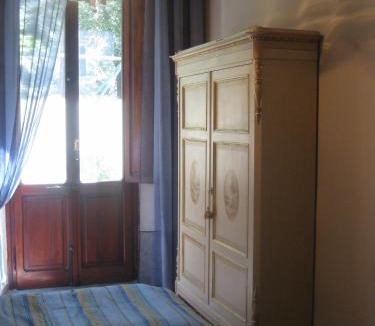Lucca Historical Center Bed & Breakfast | Villa Patrizia B&B