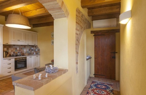 Ripe Apartment | Villa Pedossa, Il Grano, app in villa with pool 7 km from Senigallia, Marche
