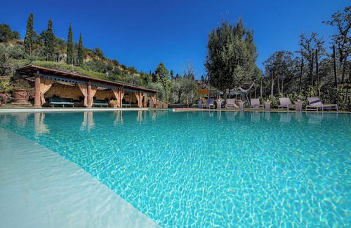Bucciano Villa | VILLA ROMANA