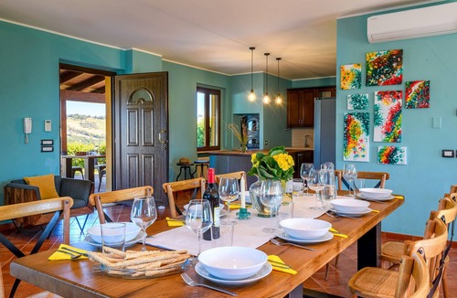 Terre Roveresche Villa | Villa Traiani 8&2 by Marche Holiday Villas