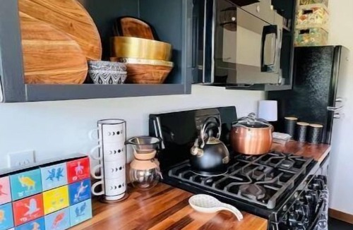 Guilford House | 🌾Welcoming Tiny Home! Downtown & Beachy☀️