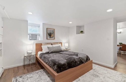 Cove - East Side - Shippan Apartment | Whimsical Studio - Fire Pit