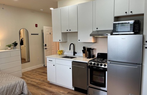 West End Apartment | Winney Hill Studios #3 of 8 - Full Renovation, 1 mile to ASV