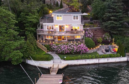 New Fairfield House | Worth Every Step -A LakeFront Escape - Priv Floating Dock, Kayaks