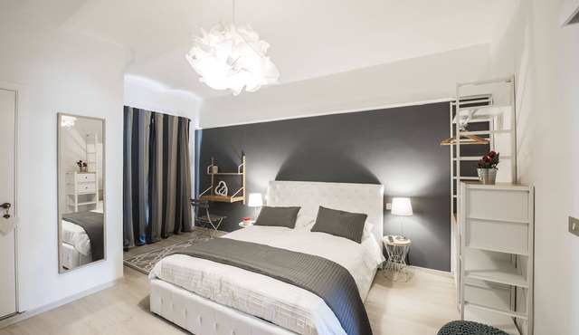 101 Via Esino (one bedroom apartment)