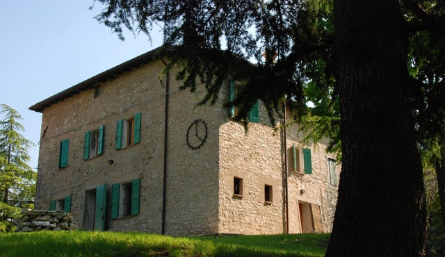 15th century Country house .