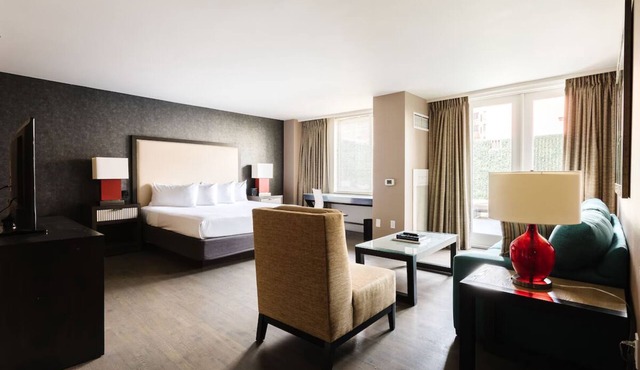 2500 Penn Washington | Extended Stay Savings | Work Desk & Gym