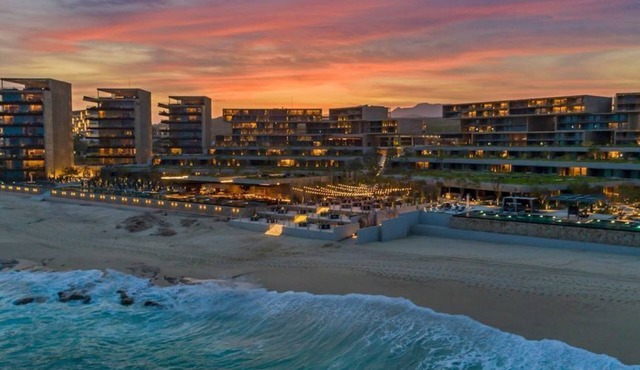 2BD Oceanfront Presidential Suite SCabo