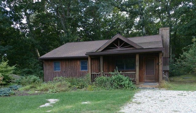 2BR Guest House on 36 acer Estate Indoor POOl/SPA
