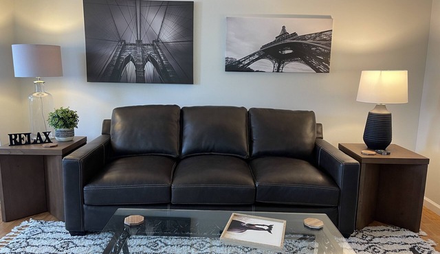 #3 Chestnut beautiful apt. 1/2 mile to Cooperstown All Star Village/Convenient