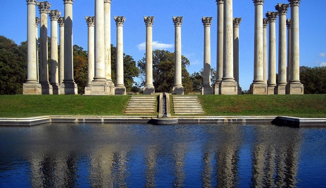 3 Group Ready Suites in Prime DC Location Near Iconic Landmarks & Dining Scenes
