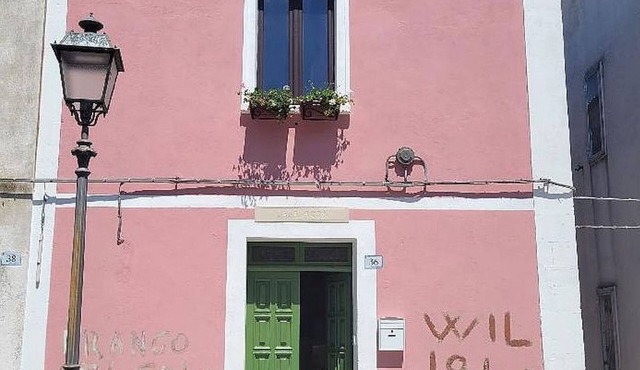 Ancient Stone Home- Sea and Mountain View 'Casa Rosa'