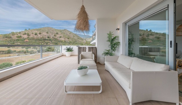 Apartment 'Avalon' with Sea View, Wi-Fi and Air Conditioning