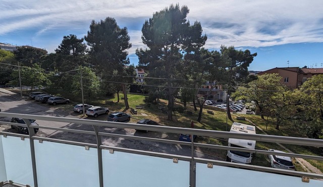 Apartment Grazie area, a few minutes from downtown in a quiet and serviced area