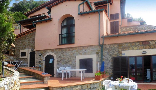 Apartment in Nisporto with Private Sea Access