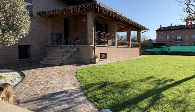 Apartment with garden