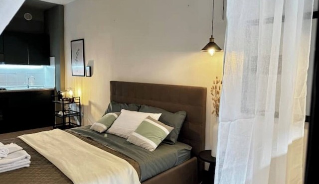 Apartment with Balcony, Parking and WiFi