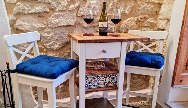 Authentic Village Townhouse & Optional Apartment