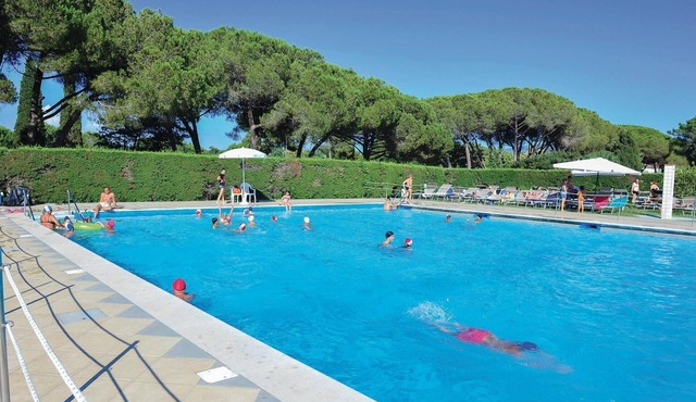 Awesome home in Sessa Aurunca -SA-