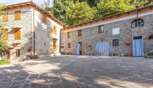Awesome home in Villa di Piteccio