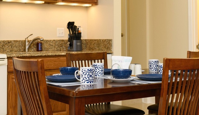 Bay Ridge unit by Downtown Annapolis and Quiet Waters Park