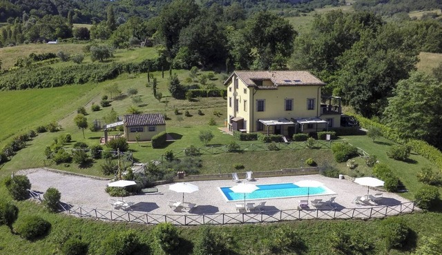 Beautiful apartament for family with pool garden and restaurant