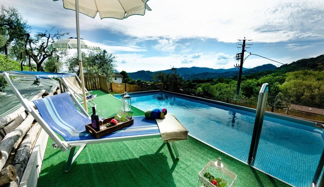 Beautiful apartment in villa with internet, A/C, pool, TV, terrace, panoramic view, close to Lucca