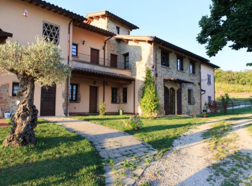 Beautiful farmhouse with swimming pool