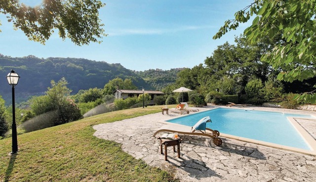 Beautiful home in Casaprota (RM)
