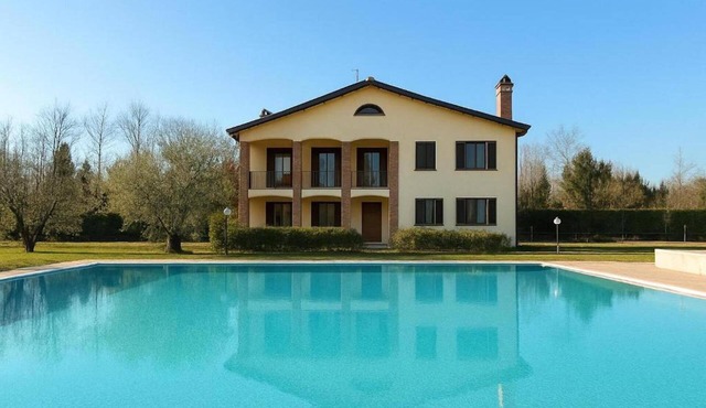 Beautiful private villa with private pool, WIFI, hot tub, TV, terrace and panoramic view