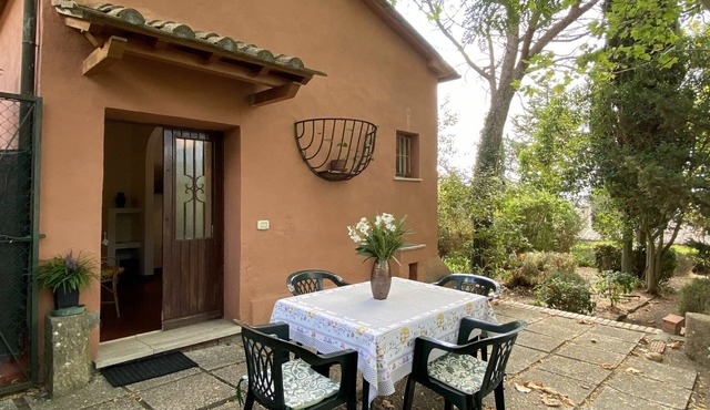 Beautiful private villa for 3 people with TV, terrace and parking