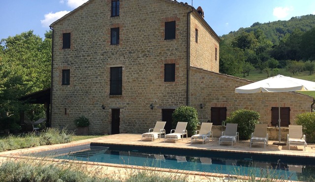 Beautifully restored farmhouse in an idyllic setting