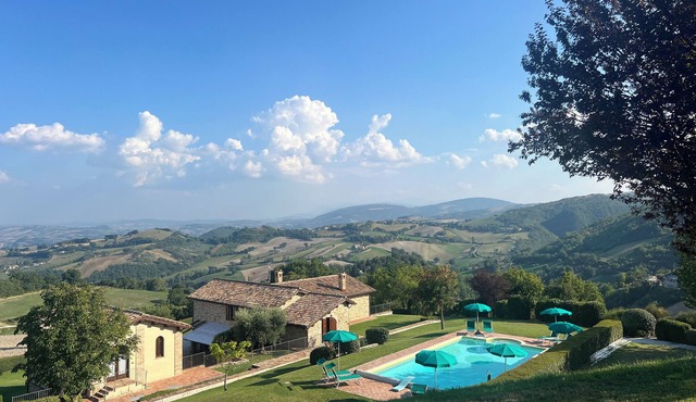 Beautifully restored villa with stunning views with yoga studio and private pool