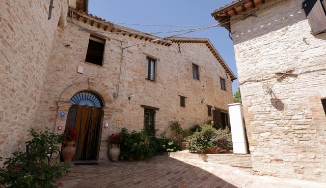 Borgo de' Varano by Hotel I Duchi
