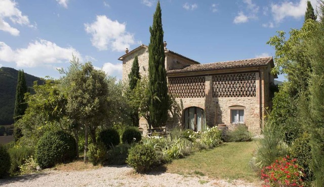 Boutique Villa with Stunning Views & Private Pool set in Beautiful Gardens.