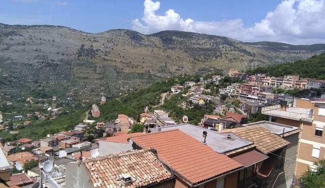 Bright and scenic apartment in Sonnino - near the Beaches and sea