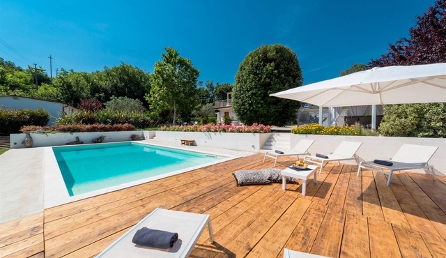 Casa Angela 6, Emma Villas