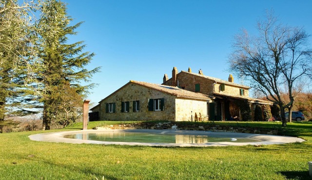Casale Casabella, country Villa design, with pool