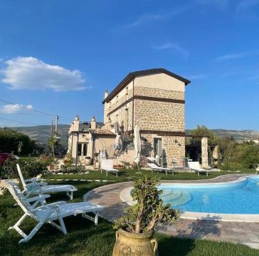 Casale delle rondini - Casale con piscina
