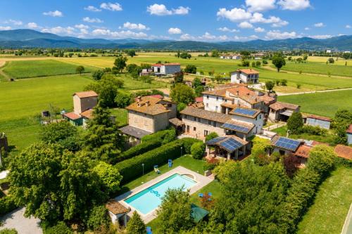 Casale Tiziano by PosarelliVillas