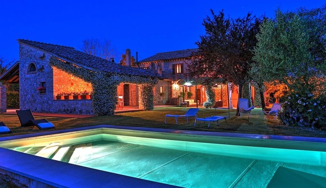 Casale Tre Cipressi 10, Emma Villas