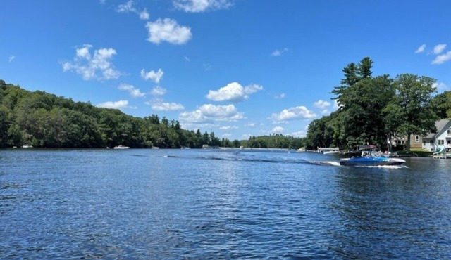 Centrally Located Berkshire Getaway Perfect for Any Season