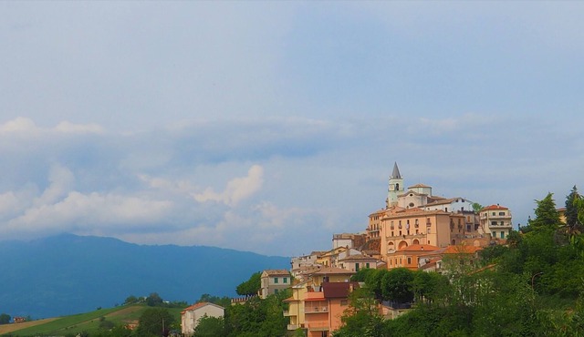 Cermignano - A village between mountains and sea