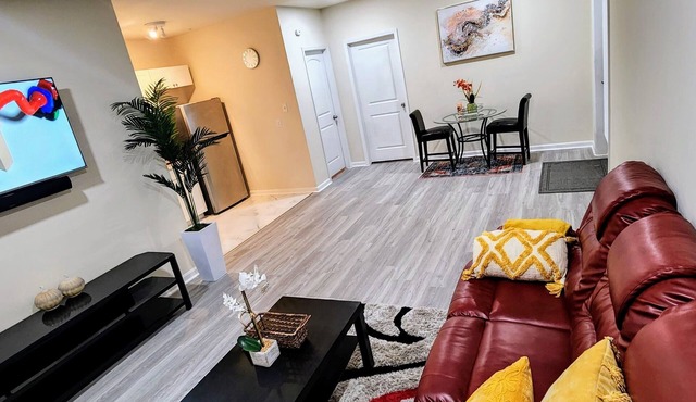 Charming & cozi Basement in a Family-Friendly Lanham Neighborhood, MD.