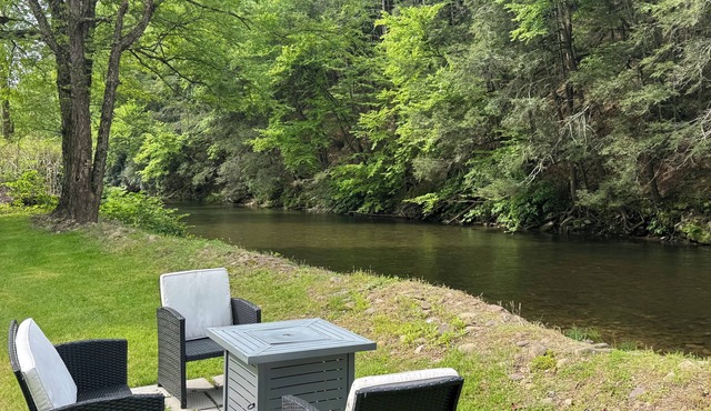 Charming Retreat on Fishing Creek - Near Ricketts Glen