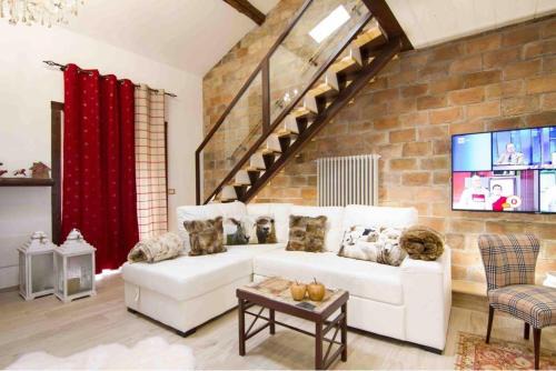 Charming Studio in Vignanello with Private Balcony - 130 sq m