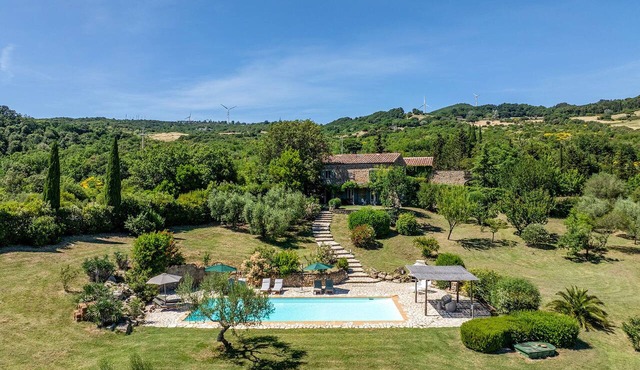 Cinque Cipressi 8, Emma Villas