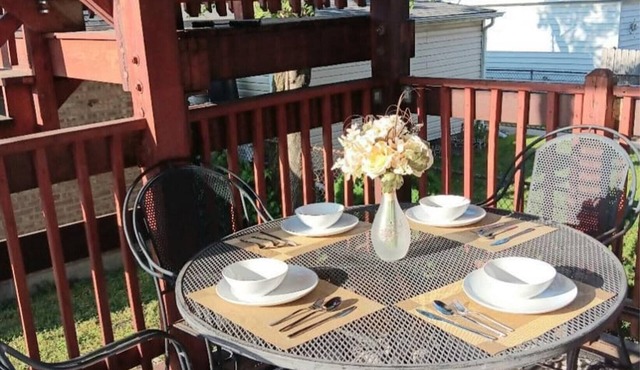 Comfortable and Cozy 3 bedroom Apartment