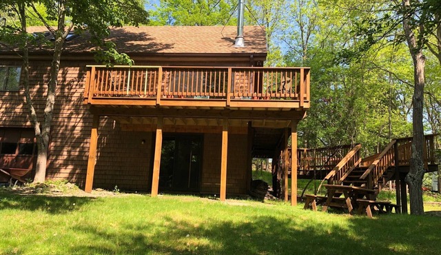 Copake Lake Rustic All-Season 3 Bdrm, 2 Bath Home with Lake Rights